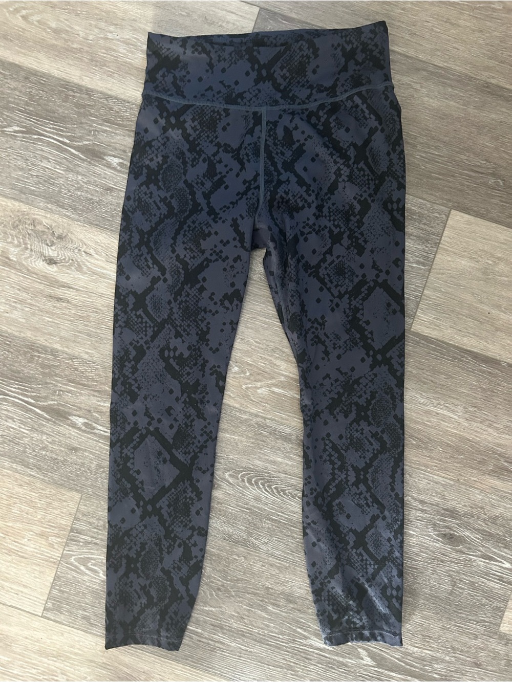 JoyLab Black Snake-Print Leggings